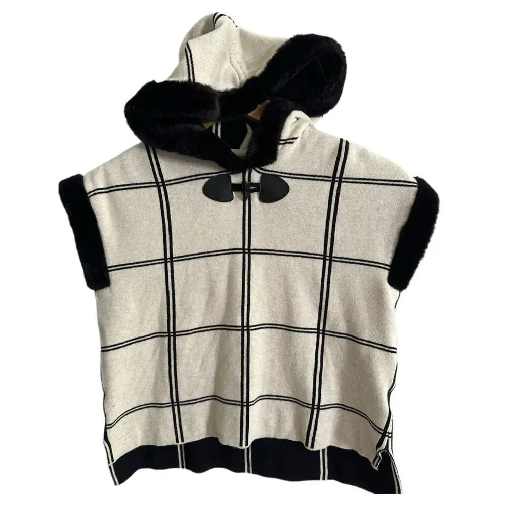 Tahari size M girls size M 7/8 sleeveless poncho hooded faux fur.